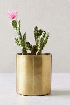 Mod Metal Planter