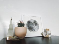 Image of Moon - 12x1
