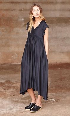Vaira dress - Plümo 